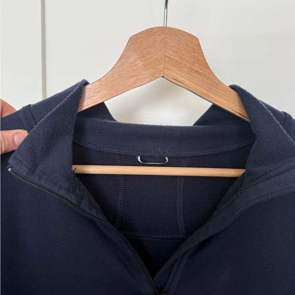 Kit and Ace Men’s Technical Four-way Stretch Navy Blue 1/4 Zip Pullover - Medium - Picture 7 of 9